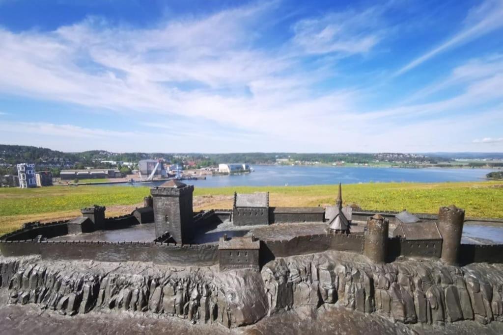 Sjarmerende Leilighet I Hjerte Av Tonsberg By Exterior photo